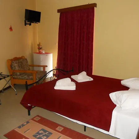 Hotell Arsenakos Neápolis