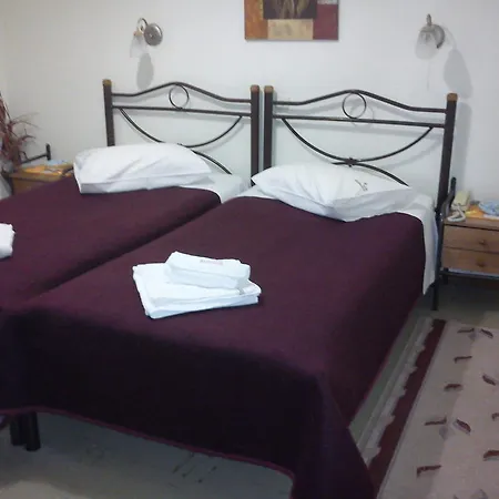 Hotell Arsenakos Neápolis